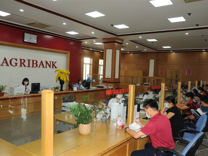 Khi gửi tiền tiết kiệm tại ngân hàng Agribank khách hàng cần lưu tâm tới nhiều vấn đề
