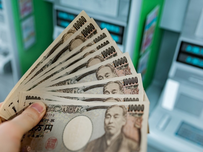 Ngân hàng nào đổi 1 tỷ yên ra tiền Việt chi phí rẻ Nhật