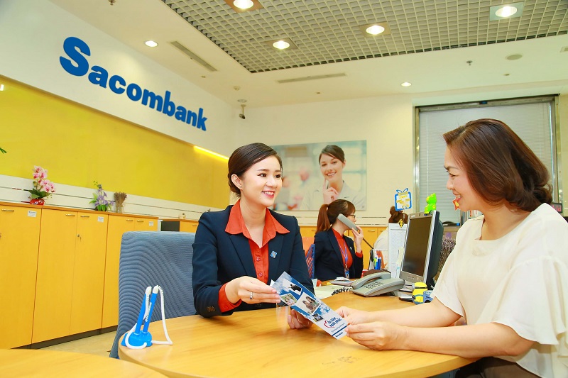 Sacombank cũng cung cấp tới các khách hàng doanh nghiệp những sản phẩm và dịch vụ đa chức năng, phù hợp nhất